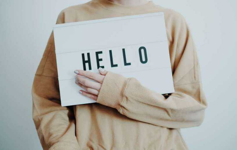 Hello_2.jpg