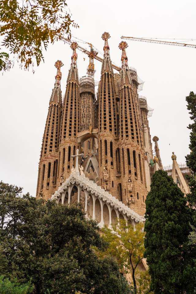 cathedral_under_construction.jpg