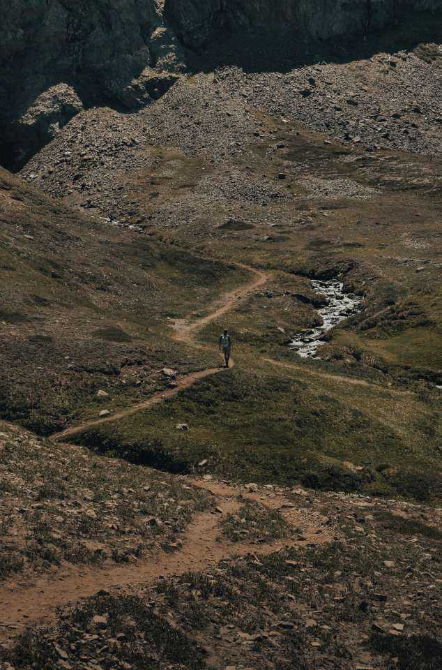 mountain_path.jpg