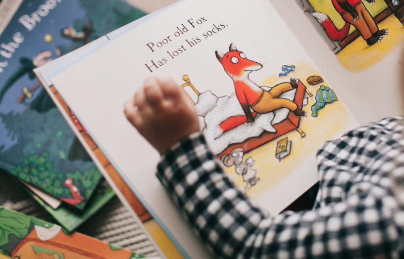 Poor_old_Fox.png Poor_old_Fox.png