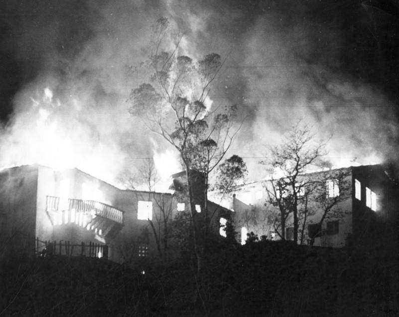 Burning_Houses.jpg