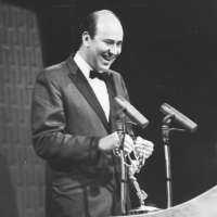 Carl Reiner Winning at 1962 Emmys 